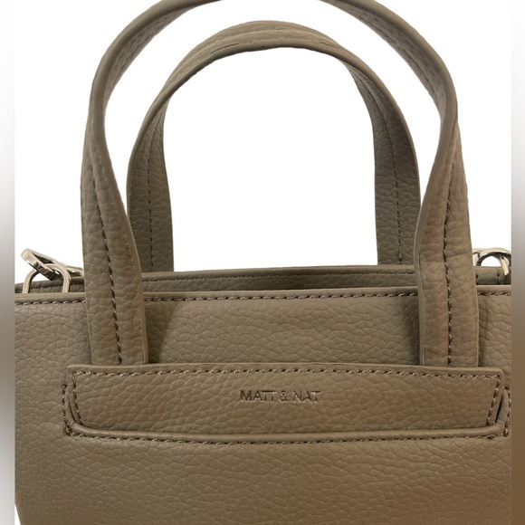 Matt & Nat Purity Casa Vegan Leather Bucket Bag - Picture 6 of 9